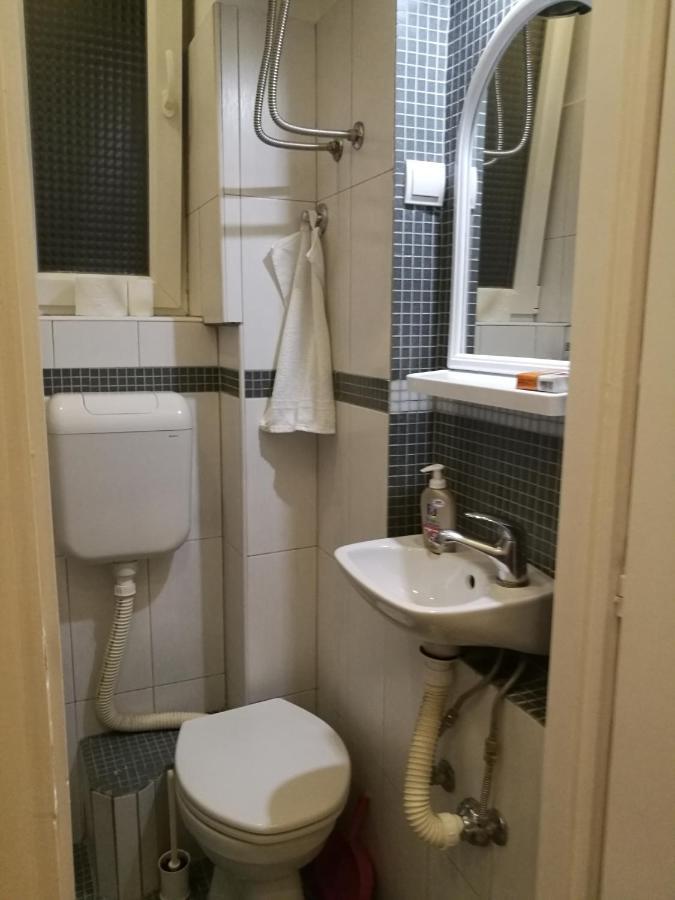 Apartment In The Heart Of 베오그라드 외부 사진